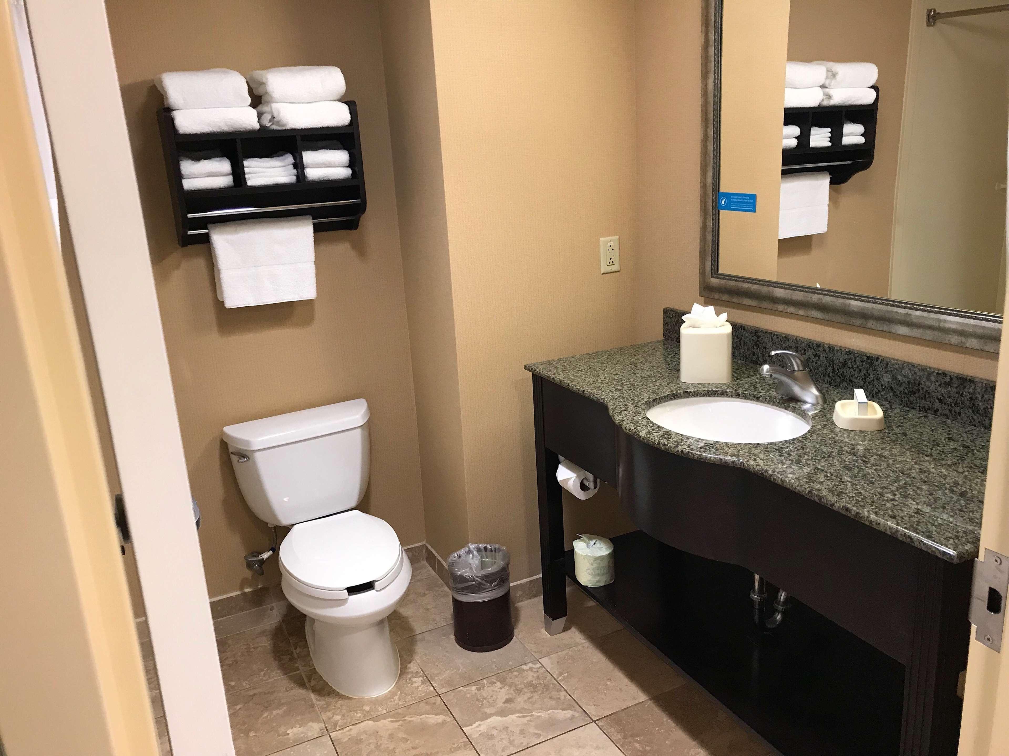 Hampton Inn And Suites Austin - לייקוויי מראה חיצוני תמונה