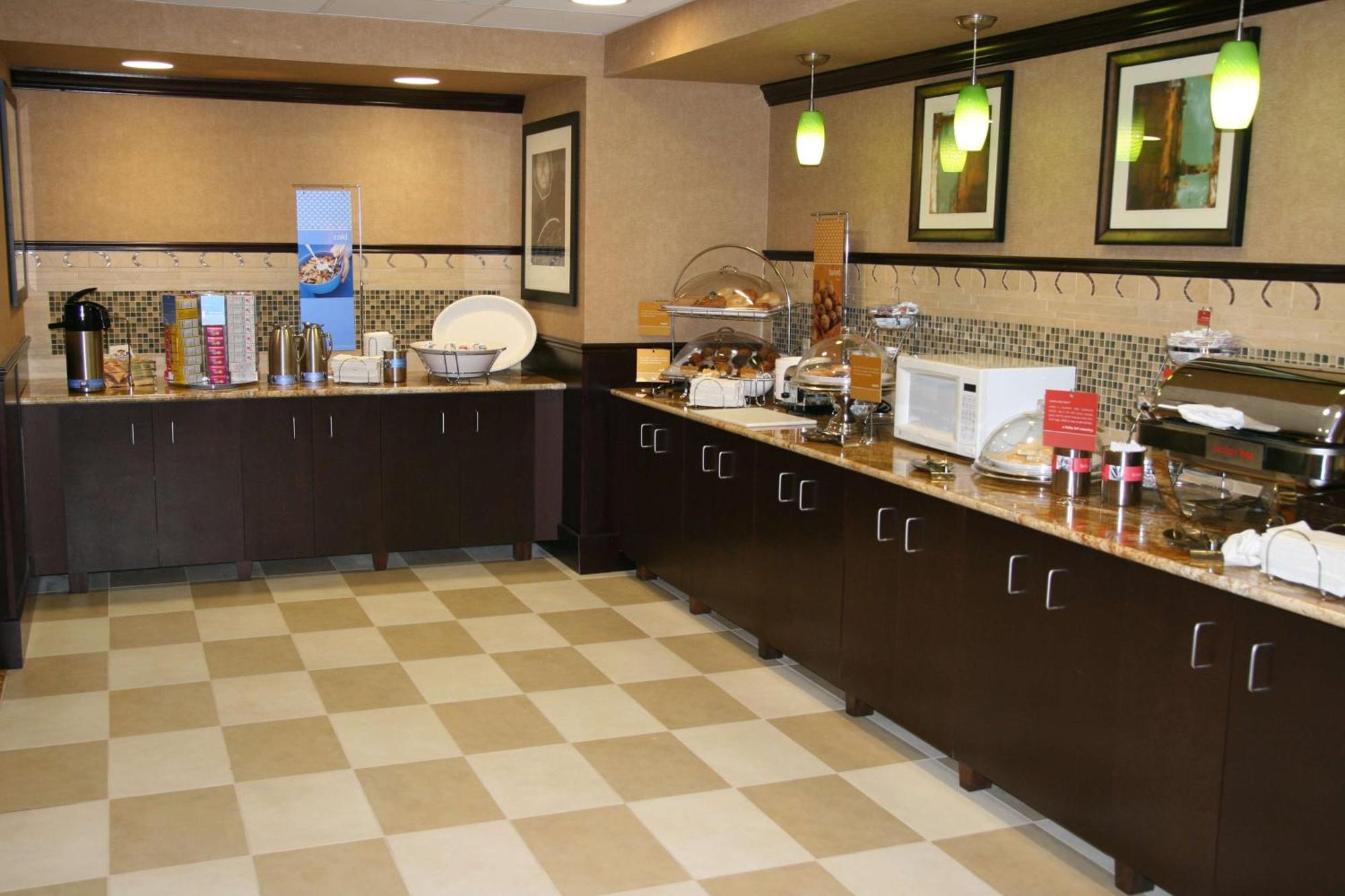 Hampton Inn And Suites Austin - לייקוויי מראה חיצוני תמונה