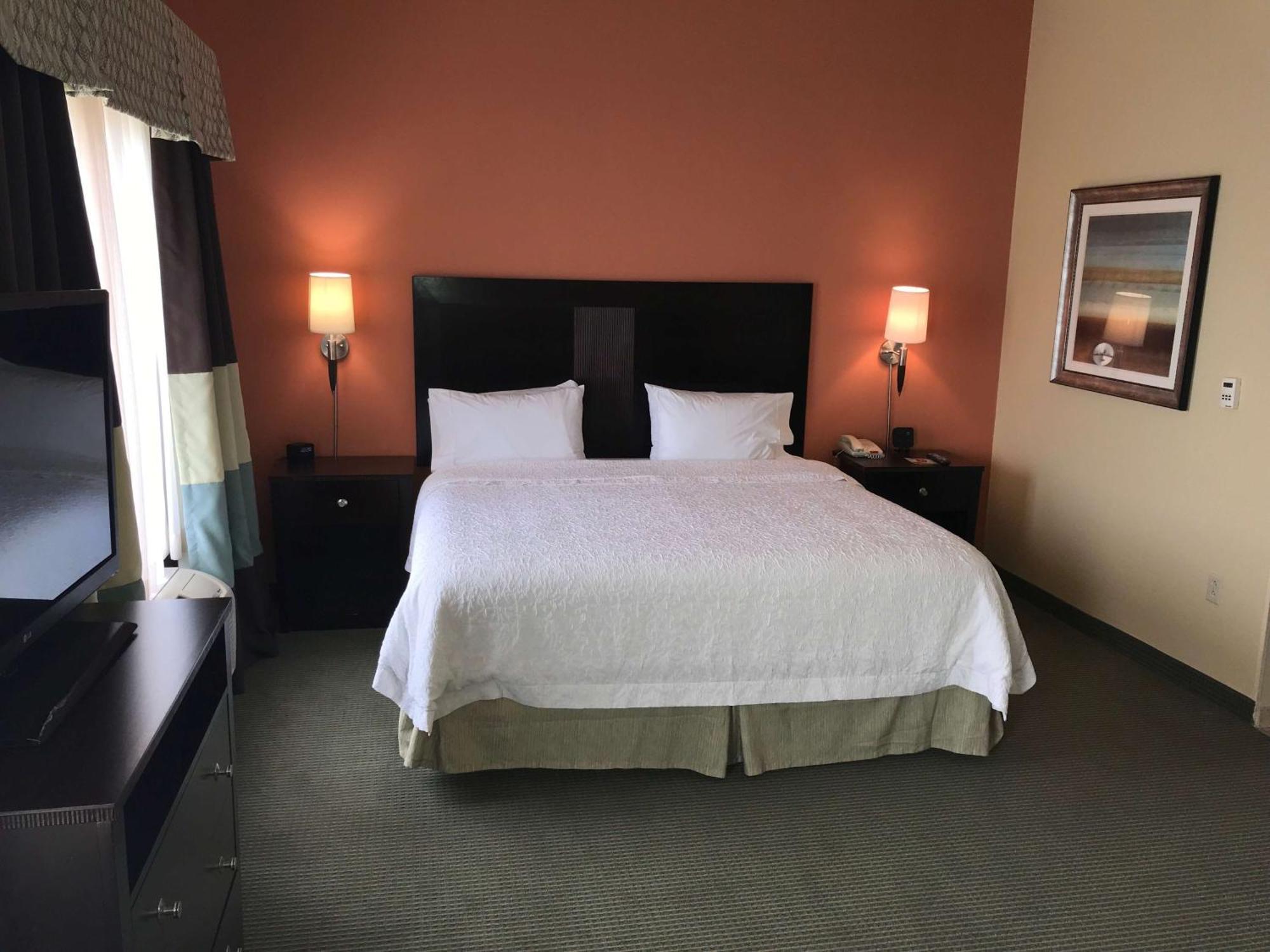 Hampton Inn And Suites Austin - לייקוויי מראה חיצוני תמונה