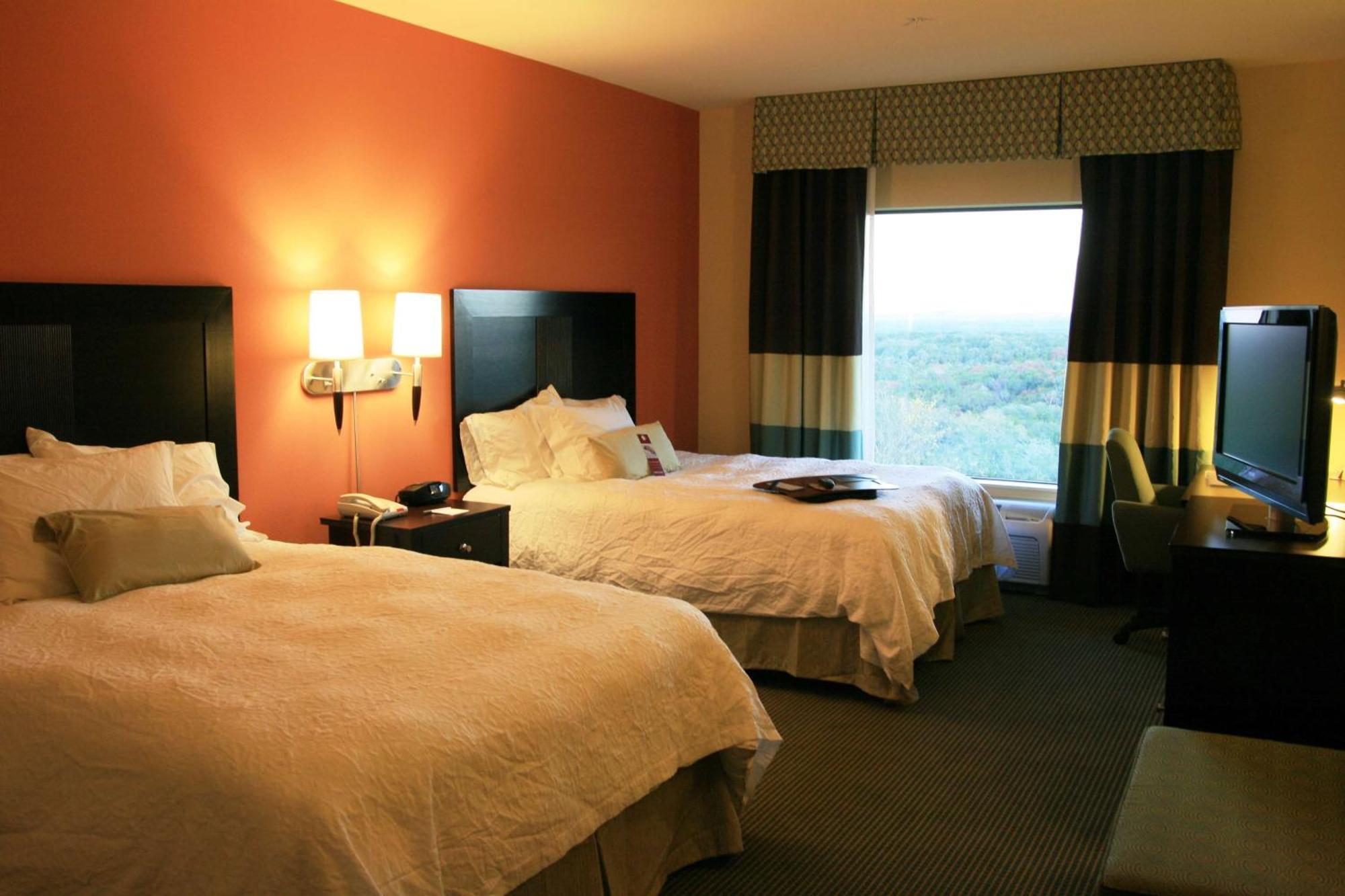 Hampton Inn And Suites Austin - לייקוויי מראה חיצוני תמונה