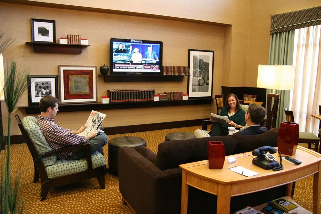 Hampton Inn And Suites Austin - לייקוויי מראה פנימי תמונה